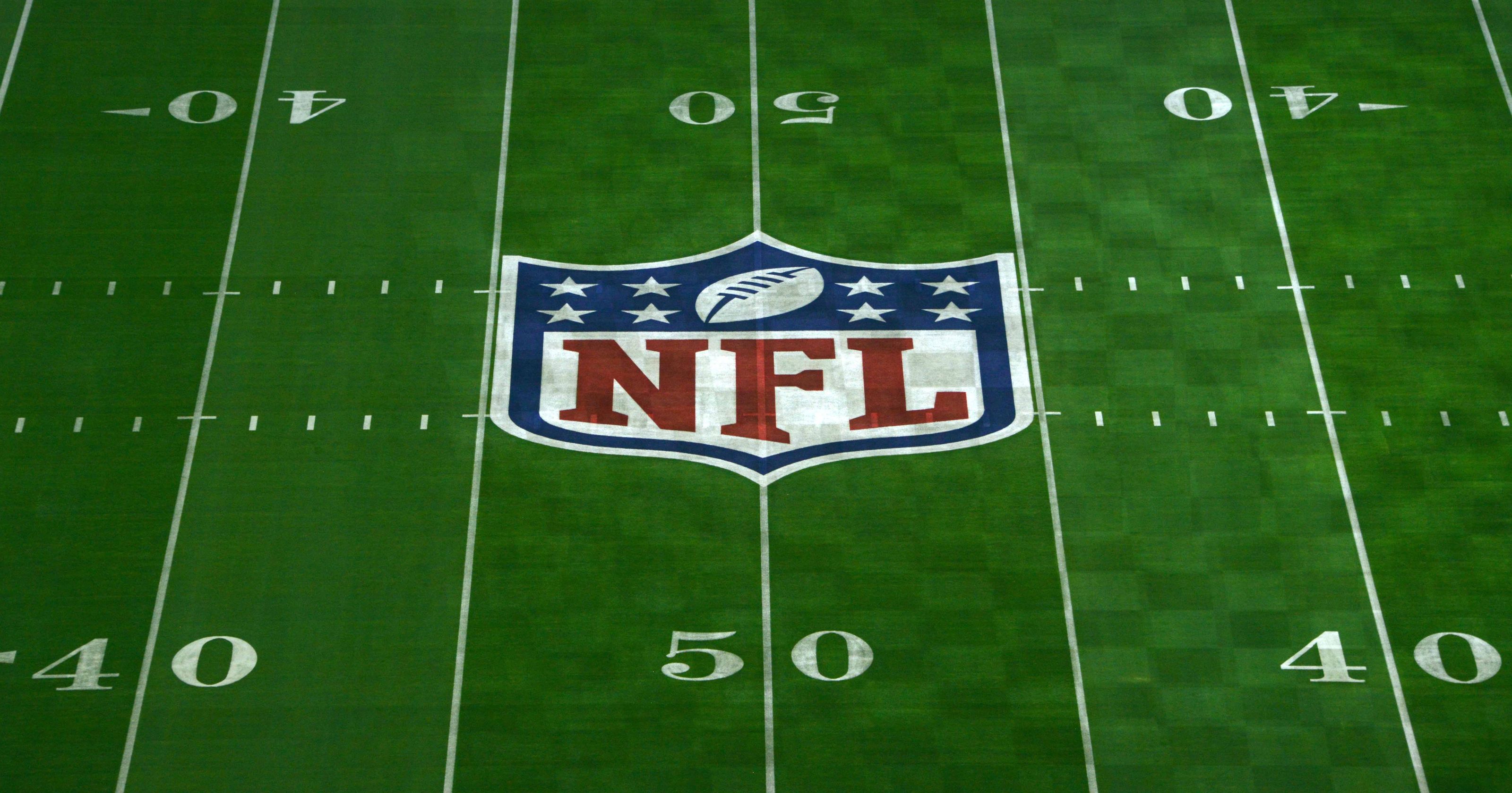 NFL - Dr. Odd3200 x 1680